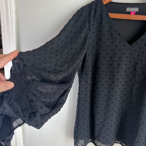 Vince Camuto Women's Clip-Dot Smocked-Cuff Top Xtra Small XS Rich Black - Picture 5 of 10